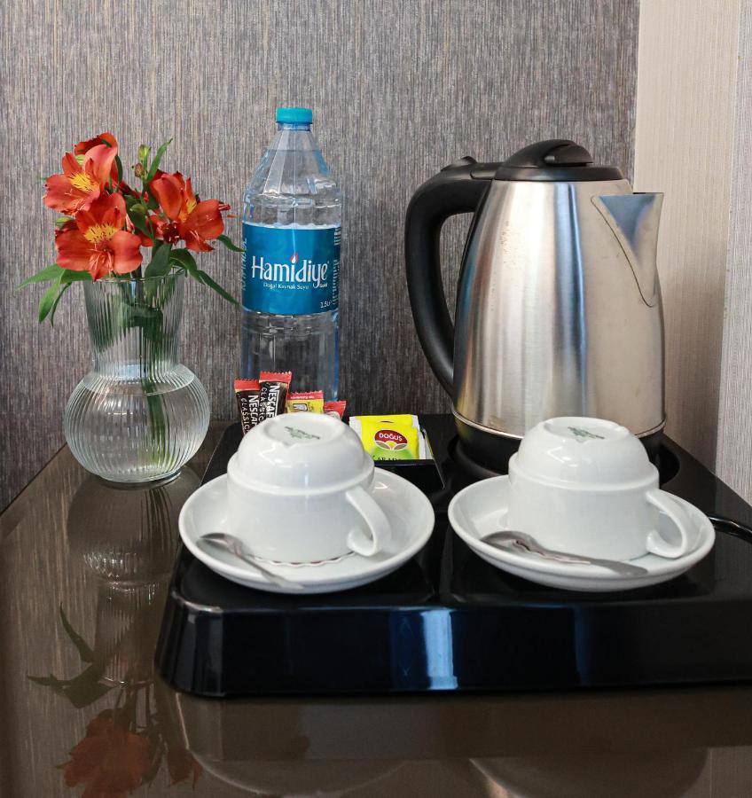 Nova Plaza Park Hotel Istanbul Bagian luar foto