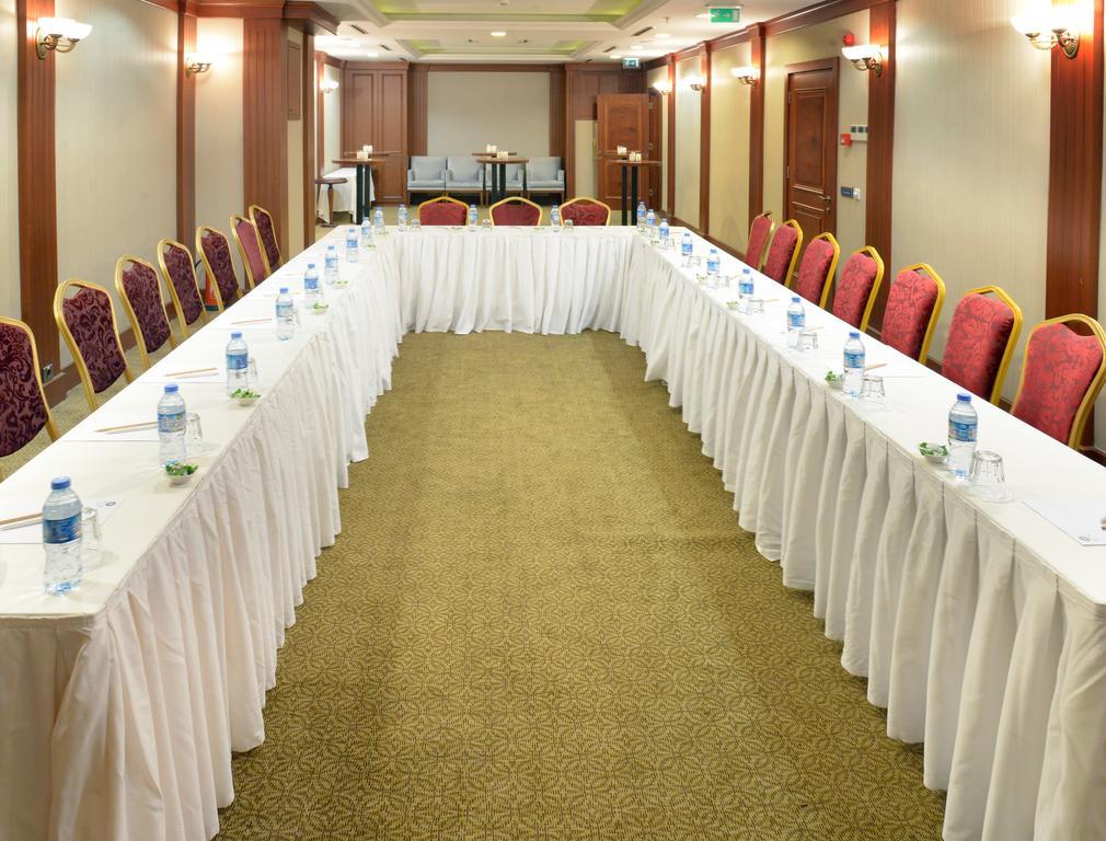 Nova Plaza Park Hotel Istanbul Bagian luar foto