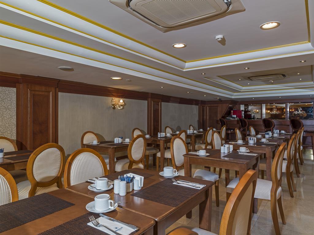 Nova Plaza Park Hotel Istanbul Bagian luar foto