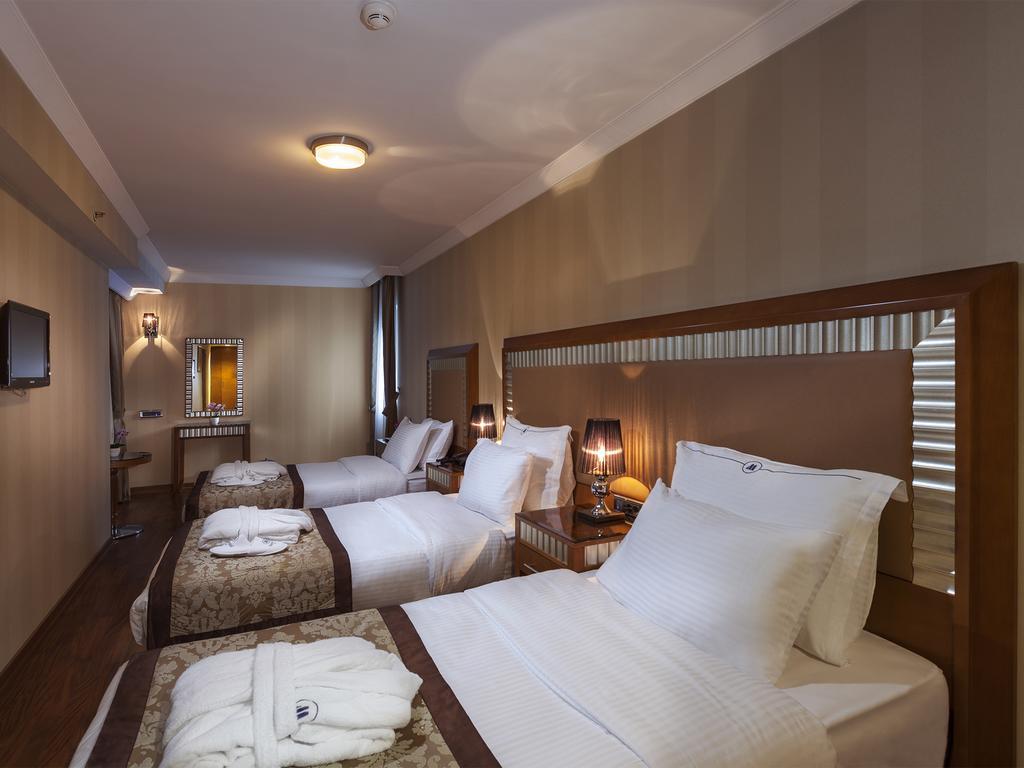 Nova Plaza Park Hotel Istanbul Bagian luar foto