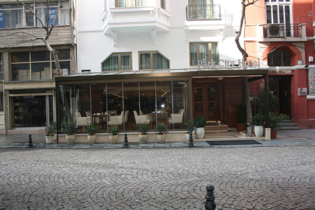 Nova Plaza Park Hotel Istanbul Bagian luar foto