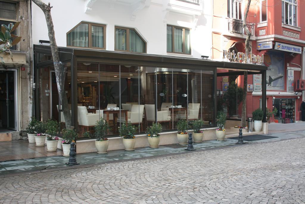 Nova Plaza Park Hotel Istanbul Bagian luar foto