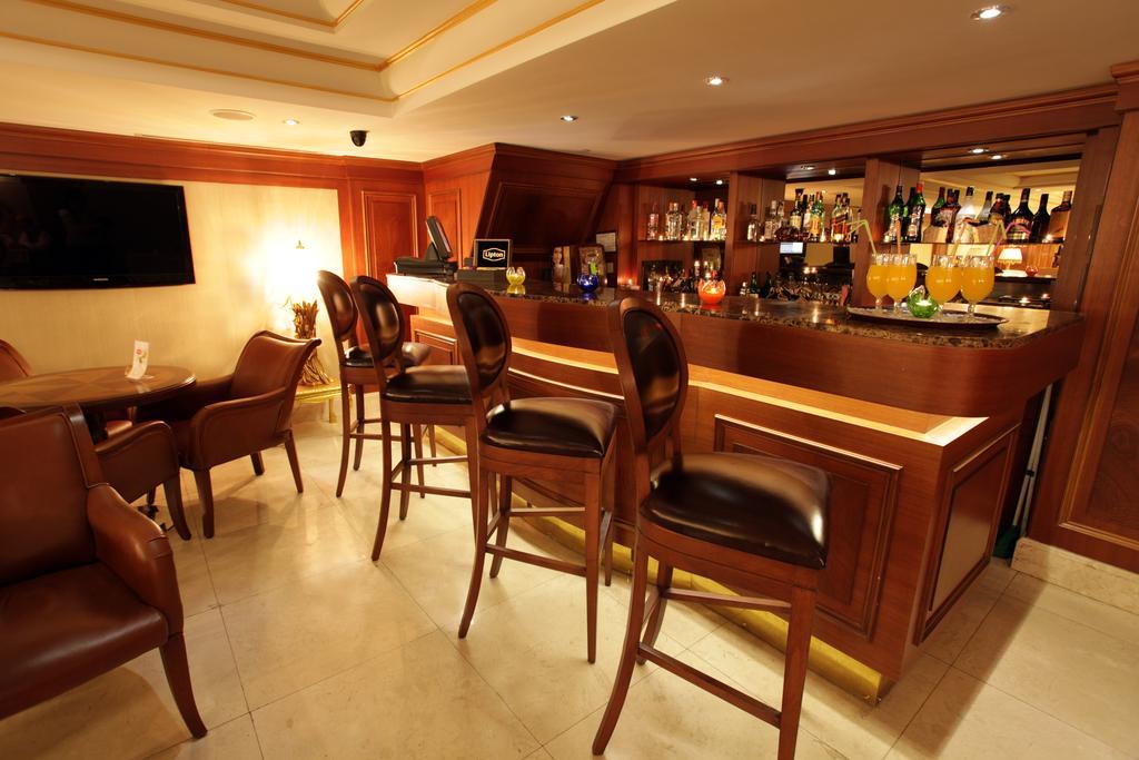 Nova Plaza Park Hotel Istanbul Bagian luar foto